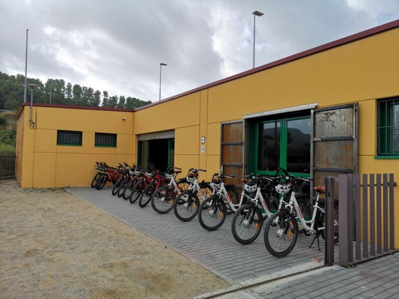 Penedès/BCN: Self-Guided eBike Tour with guided Winery Visit - Explore the Penedès Wine Region on a Self-Guided eBike Tour
