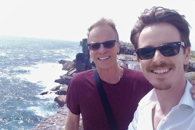 Peniche, Nazaré (big waves), Batalha monestary tour and Óbidos - The Guide and Overall Experience