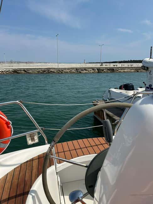 Peniche: Private 3-Hour Sailing Experience Along the Coast - The Comfort and Safety of a Small Group Sailing Trip