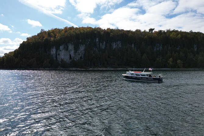 Peninsula Park Caves Scenic Boat Tour - Exploring Peninsula State Park from the Water