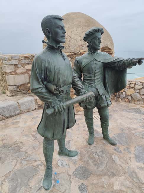 Peñíscola English Tour G.Thrones & Castle Tickets - Practical Details and Accessibility Considerations