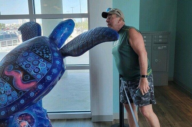 Pensacola Beach Prowl Scavenger Hunt - Who Will Enjoy This Experience Most?