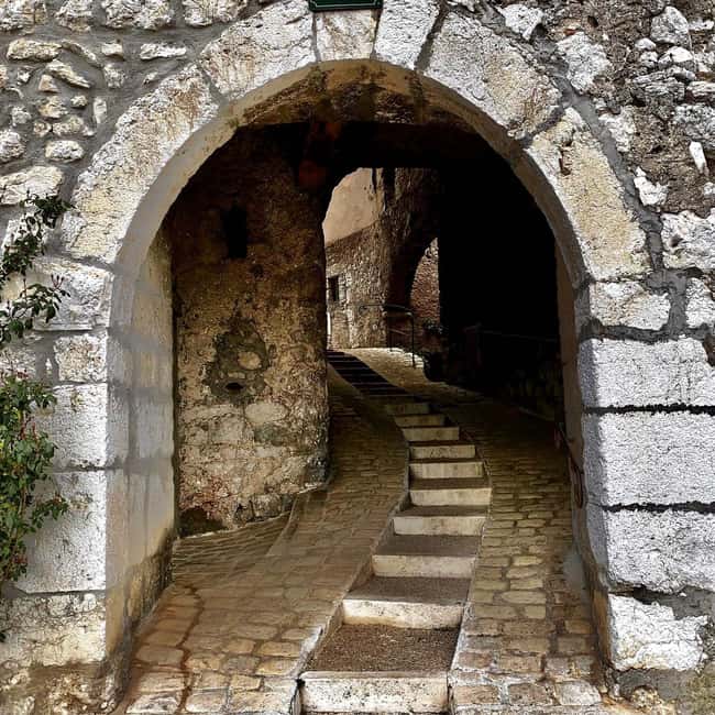 Perched medieval villages around Nice. - Discovering Coursegoules and Its Ancient Architecture