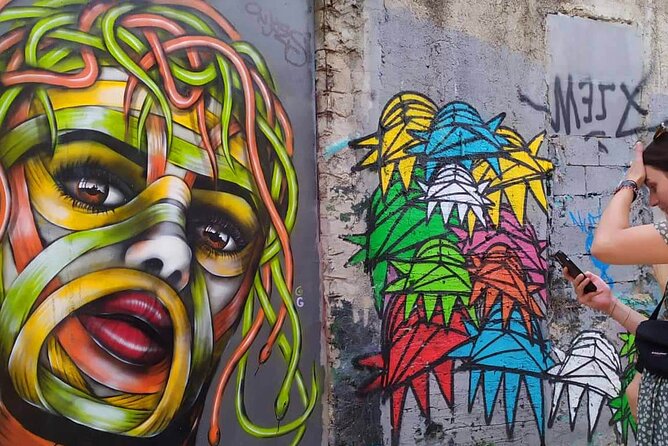 Percy & Medusa: Family Mythology Treasure Hunt & Tour - Explore Athens through a Mythology Adventure with Percy & Medusa