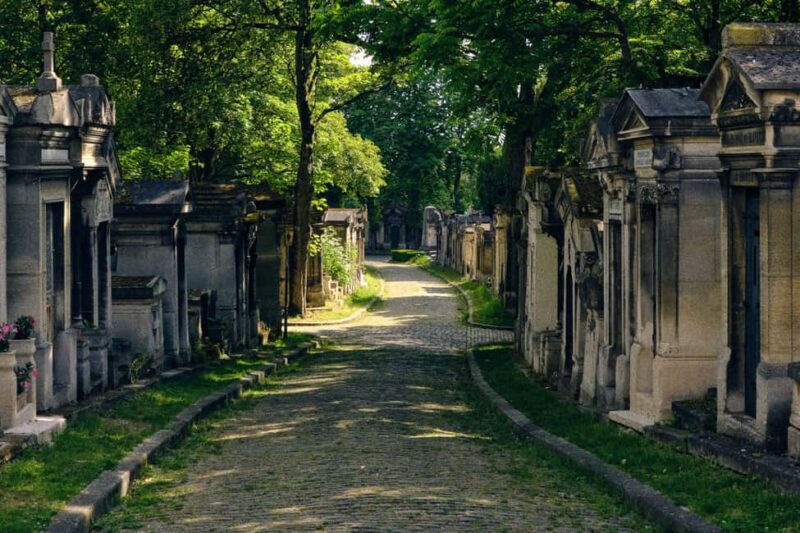 Père Lachaise Cemetery Tour, Tales from the Graves & Crepes - Exploring Père Lachaise’s Most Famous Graves