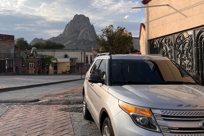 Perfect Arrival at your Hotel Tranquility and Security without Waiting - Included Amenities for a Stress-Free Ride