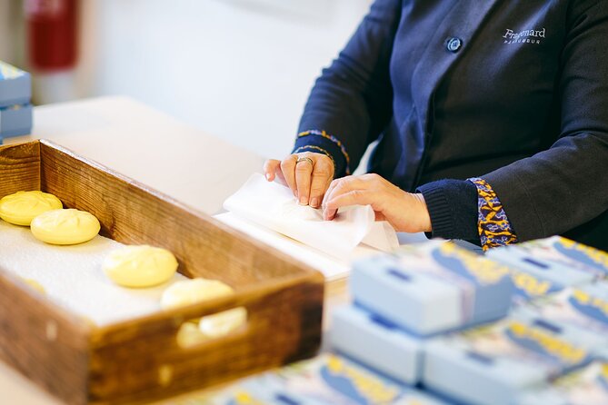 Perfume Making Class and Guided Visit of Fragonard in GRASSE - Practical Details and Logistics