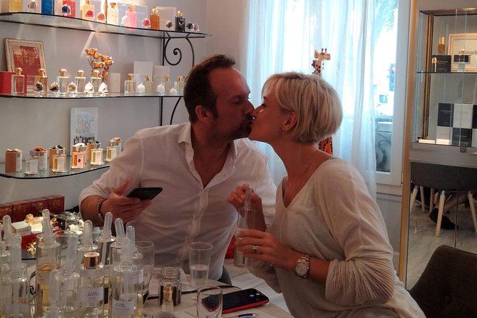 Perfume Workshop - Crafting Your Unique Fragrance