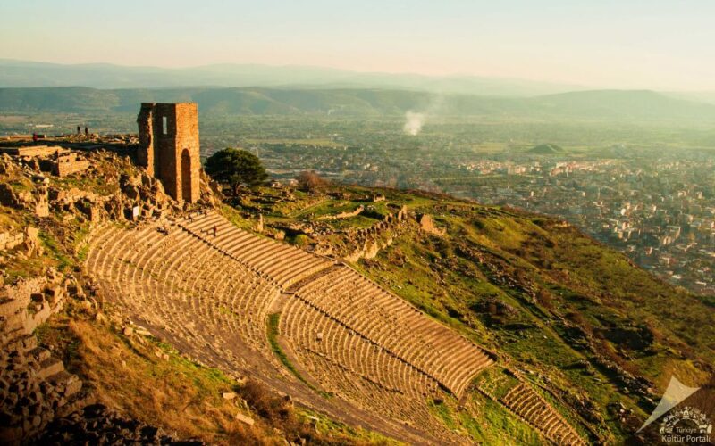 Pergamon Tour with Acropolis & Asklepion - Logistics, Group Size, and Accessibility