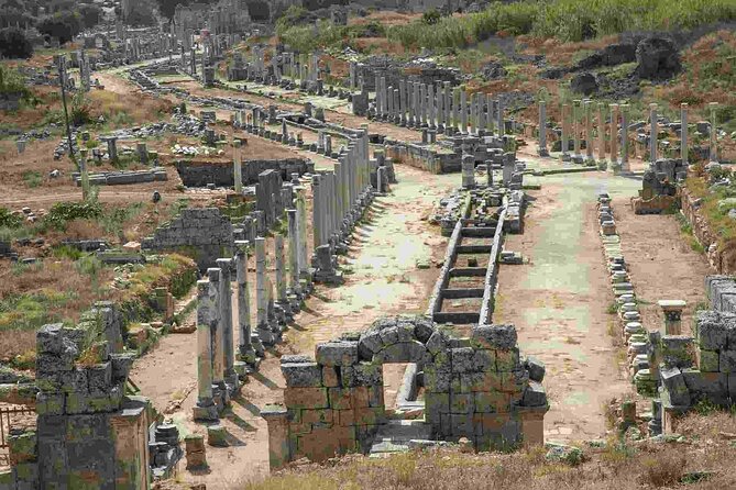 Perge Aspendos Aquaduct Side with Waterfall - Key Points