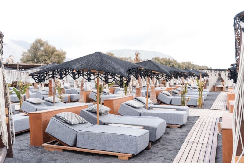 Perivolos Beach: Sun-Bed Experience FortyOne Bar Restaurant - Choosing the Perfect Package for Your Day of Relaxation