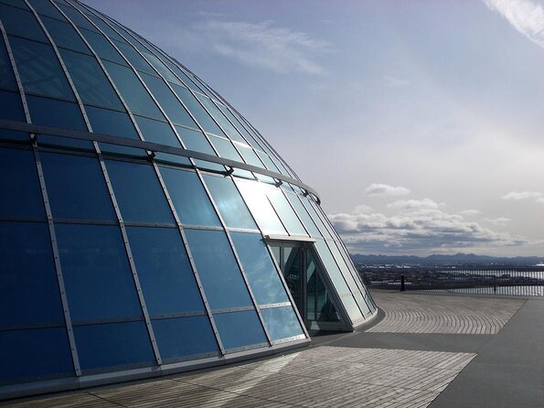 Perlan Museum - Wonders of Iceland & Áróra Northern Lights Planetarium Show - A Unique Combination of Icelandic Wonders and Northern Lights in Reykjavik