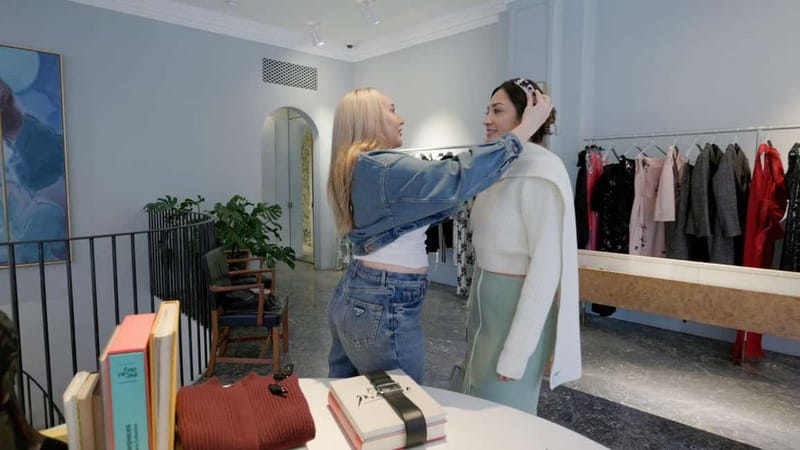 Personalised Shopping Tour with Expert Fashion Stylist - Capture the Memories: Photo Documentation