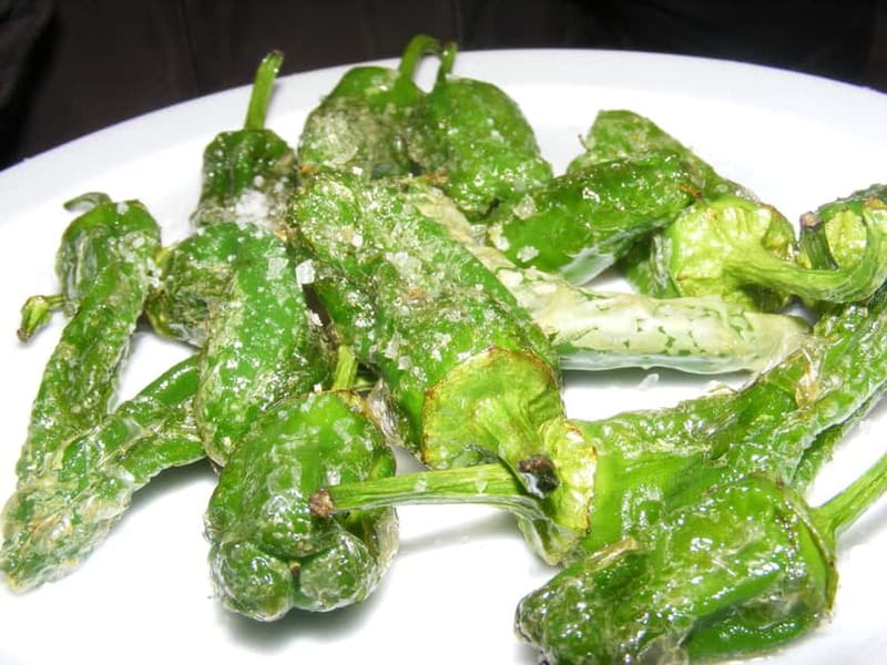 Personalised Traditional Madrid Night Tapas and Drinks Tour - Discover Madrid Through Its Flavors on a Night Tapas Tour