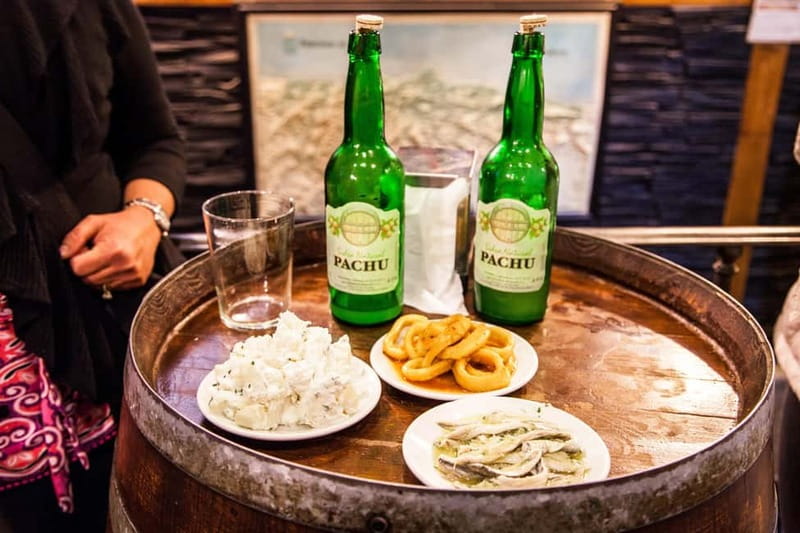 Personalised Traditional Madrid Night Tapas and Drinks Tour - Sampling Madrid’s Culinary Scene at Four Unique Bars