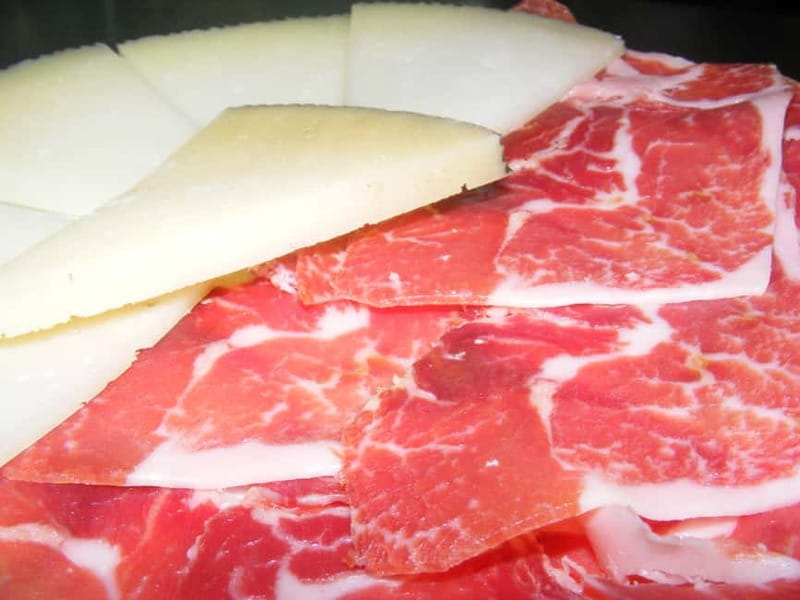 Personalised Traditional Madrid Night Tapas and Drinks Tour - Ending the Night and Continuing the Experience