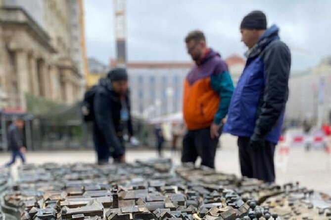 Personalized Eclectic Small-Group Walking Tour - Meeting Point and Tour Duration