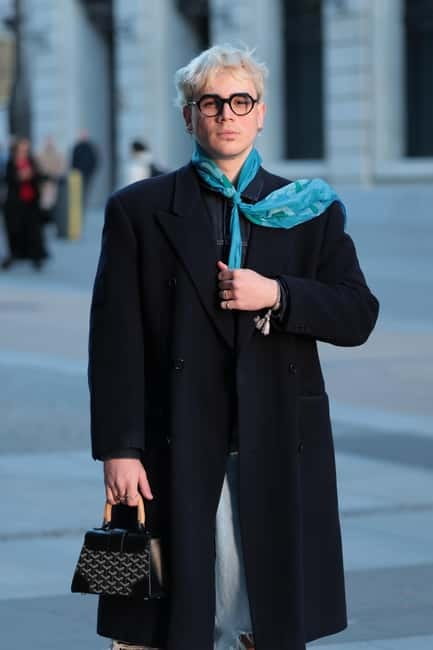 Personalized Madrid Tour: Your perfect photo, custom route, unforgettable moments - Palacio Madrid and Almudena Cathedral Highlights