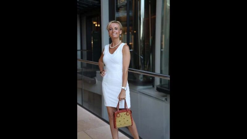 Personalized photo shoot in Monaco - Physical Requirements and Accessibility