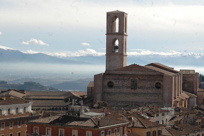 Perugia and Assisi Full Day Tour from Perugia - The Experience of the Guides and the Group Size