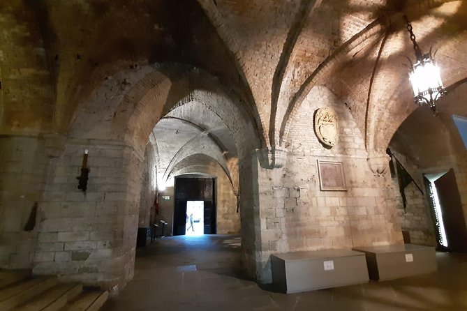 Perugia Private Walking Tour with licensed guide - Visiting the Duomo and Etruscan Walls