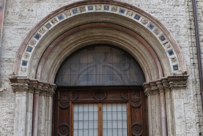 Perugia Scavenger Hunt and Sights Self-Guided Tour - Starting Point at Via delle Prome