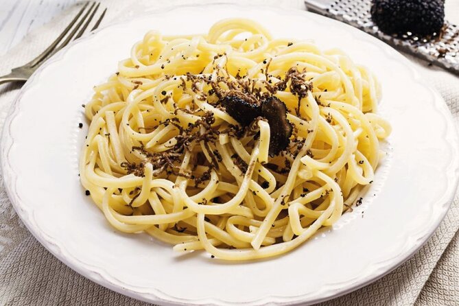 Perugia Walking Tour with Audio and Written Guide by a local - Discovering Etruscan Secrets at the Pozzo Etrusco