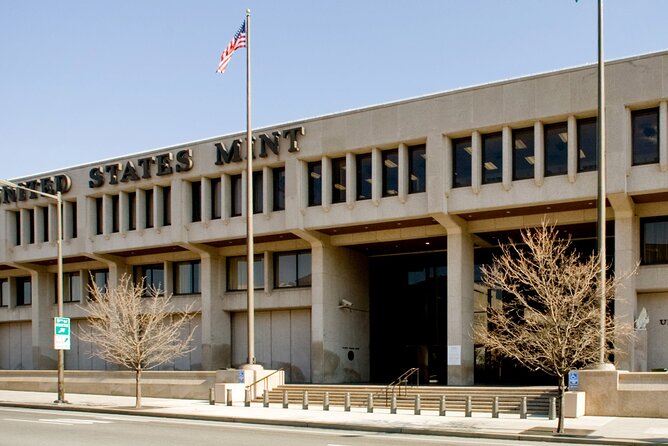 Philadelphia Cherry Blossom 1-Day Tour from New York - Practical Aspects: Transportation, Timing, and Accessibility