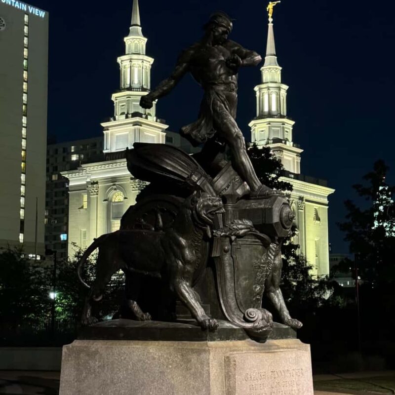 Philadelphia Evening Electric Cart Tour - Exploring Old City’s Symbols of American Freedom