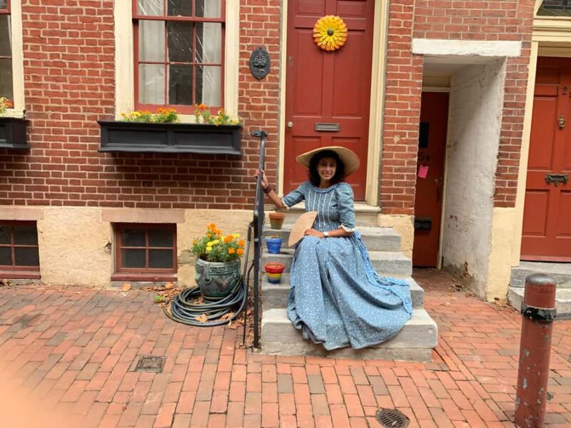 Philadelphia Old City: Arabic-Speaking Walking Tour - Exploring Independence Hall and Its Surroundings