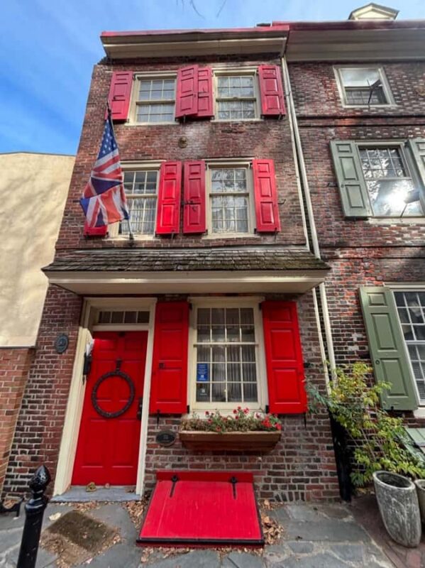 Philadelphia: Revolutionary Old City Walking Tour - Key Points