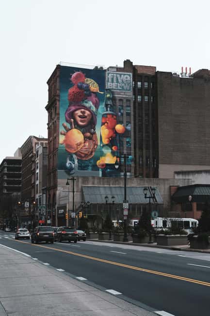 Philadelphia: Walking Tour of Colonial Nonsense - The Story Behind Betsy Ross’s House