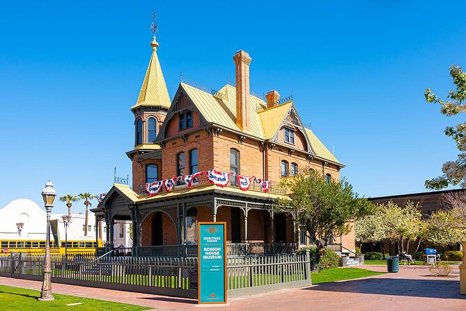 Phoenix Ghosts: Phantoms, Psychopaths, & Poltergeists Tour - Discover Phoenix’s Haunted Secrets with the Ghosts, Psychopaths, & Poltergeists Tour