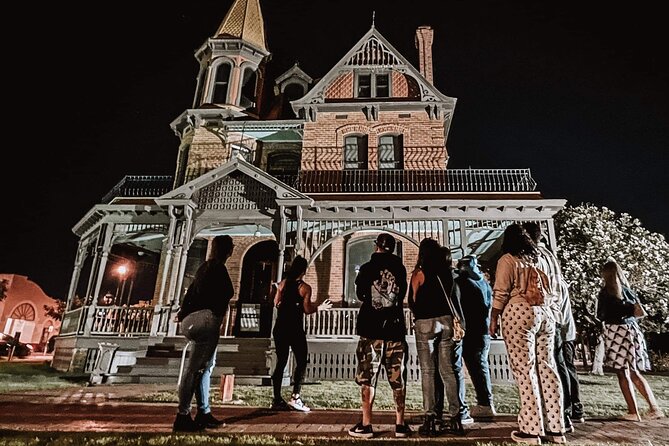 Phoenix History, Mystery and Ghosts Tour - Hotel San Carlos: Ghosts of Famous Guests and Unexplained Hauntings