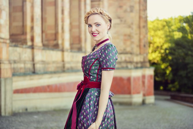 Photo session castle Neuschwanstein - How the Photo Session Takes Place at Neuschwanstein Castle