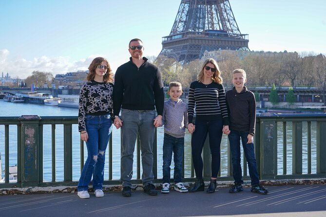 Photo Session in Paris - Photographer at the Eiffel Tower - The Value of a Private Tour: Personalized Experience