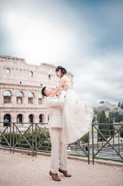 Photo Shoot in Rome with Vespa And Vintage Fiat 500 Options - The Guide and Photography Experience