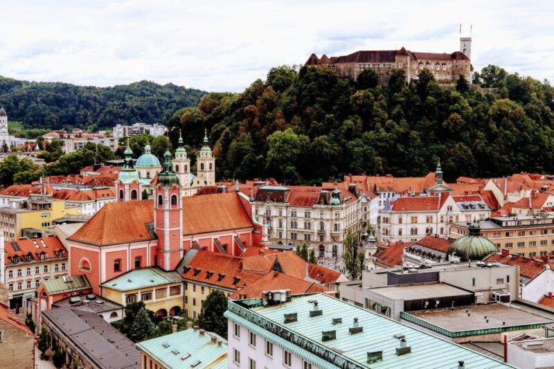 Photo Tour: Ljubljana Famous City Landmarks - Explore Ljubljana’s Iconic Landmarks with a Skilled Local Guide