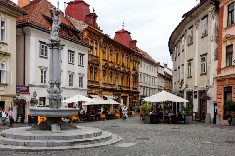 Photo Tour: Ljubljana Famous City Landmarks - Key Points