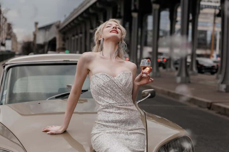 PHOTO Tour Paris: Luxury Photoshoot & Vintage Car Ride - Scenic Drive with Photo Stops at Paris Landmarks
