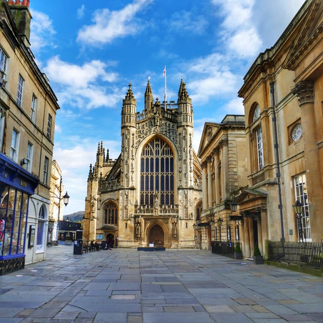 Photo Tours in Bath: Walking tour with local expert guide - Practical Details and Booking Flexibility