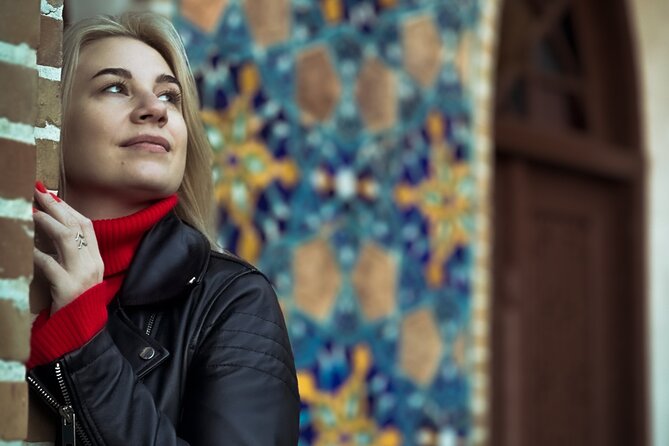 Photo Walk Activity in Tbilisi with a Local Photographer - Panoramic Views from the Metekhi Bridge and Observation Deck