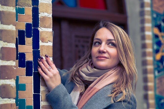 Photo Walk Activity in Tbilisi with a Local Photographer - Equipment Flexibility and Additional Details