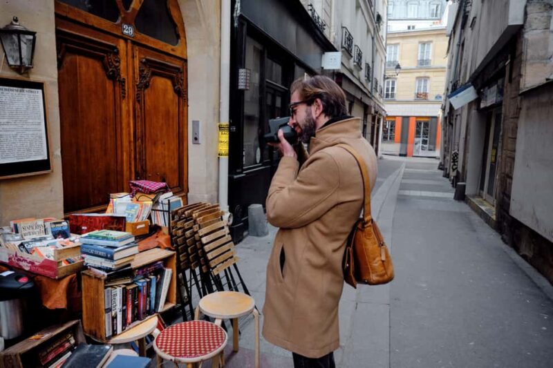 Photo Workshop in Paris sightseeing Notre Dame and Louvre - Who Will Enjoy This Photography Workshop?