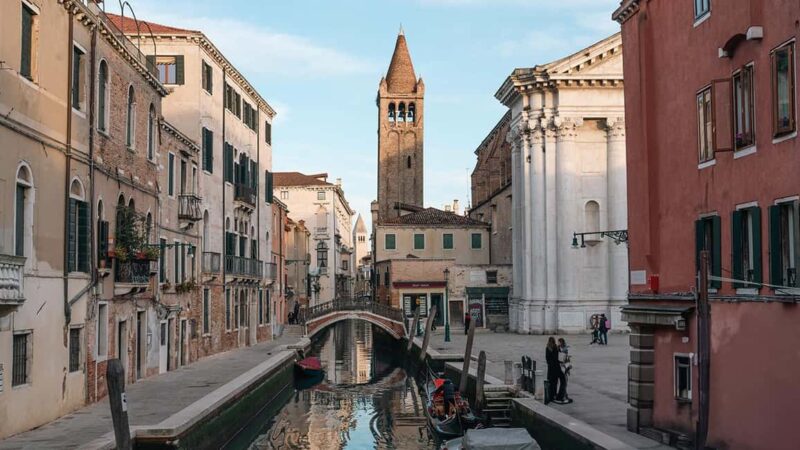 Photo workshop in Venice with a local photographer! - Trip Highlights: From Secret Alleys to Famous Bridges