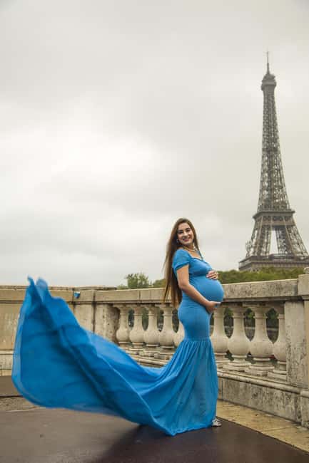 Photographer and Filmmaker in Paris - What to Expect During Your 30-Minute Photo Session in Paris