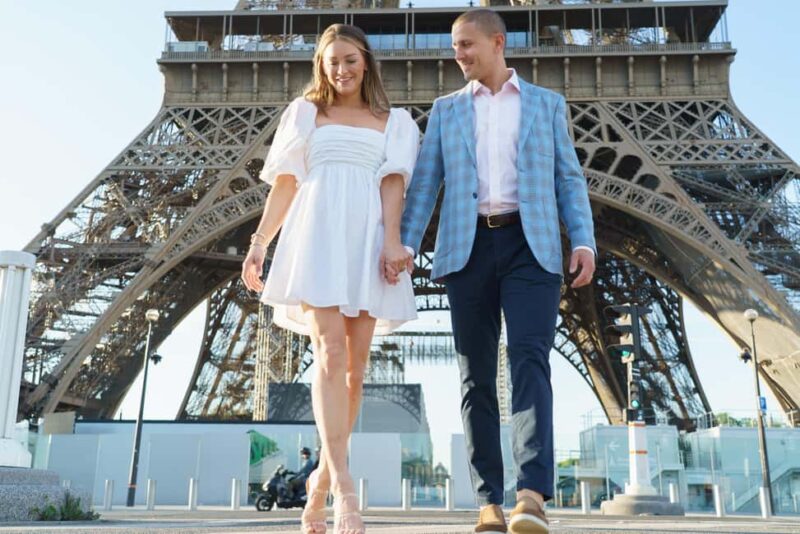 Photographer in Paris: Eiffel Tower and the most beautiful spots for a photo shoot - Who Will Enjoy This Photo Session in Paris?