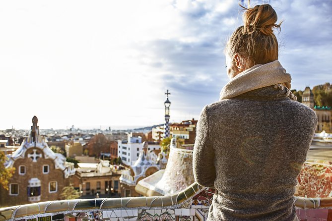 Photographer, Professional Photo Shoot - Barcelona - Tailored Duration Options for Every Type of Traveler