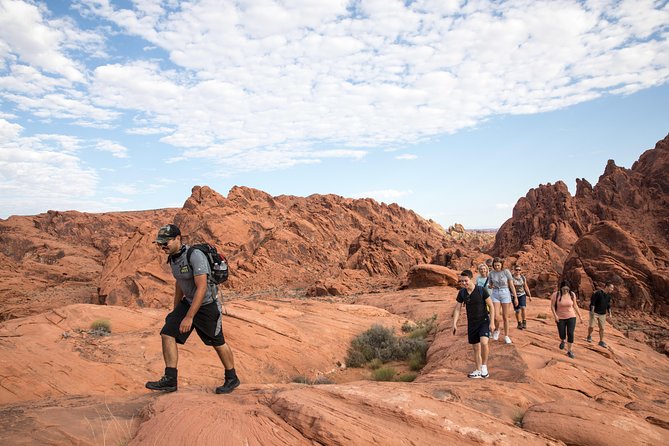 Photographer's Dream: Valley of Fire Hiking Tour - The Beauty of Valley of Fire’s Petroglyphs and Rock Formations