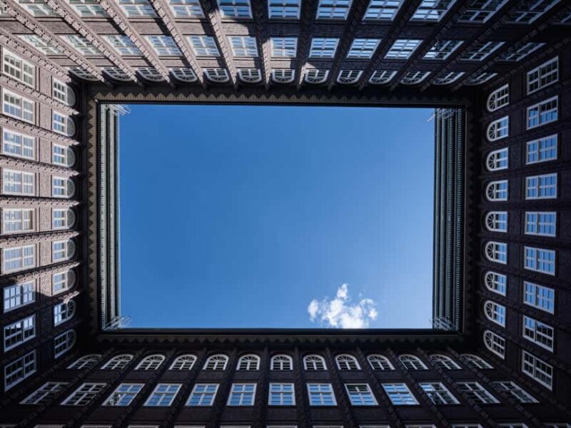 Photographic city tour through Hamburg's UNESCO World Heritage Site - Highlights of the Tour: Exploring Hamburg’s Architectural Icons